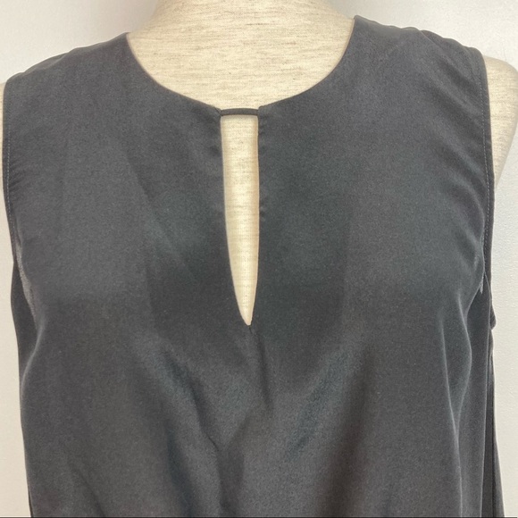 LAVENDER BROWN Silk Tie Waist Sleeveless Top in Black - Picture 4 of 12